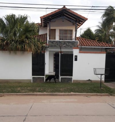 HERMOSA Y AMPLIA CASA EN VENTA