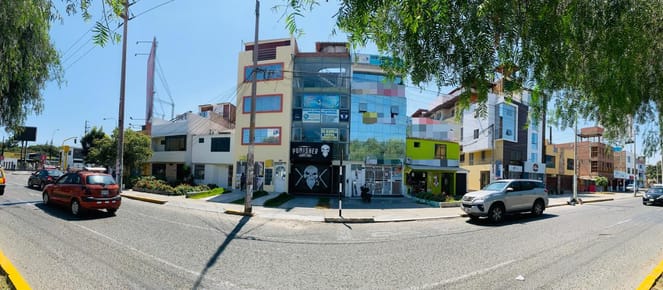 [ Venta ]: EXCELENTE EDIFICIO COMERCIAL EN AV. AMÉRICA CON HÚSARES DE JUNÍN