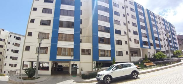 ACHUMANI ZONA SUR DPTO. EN VENTA 