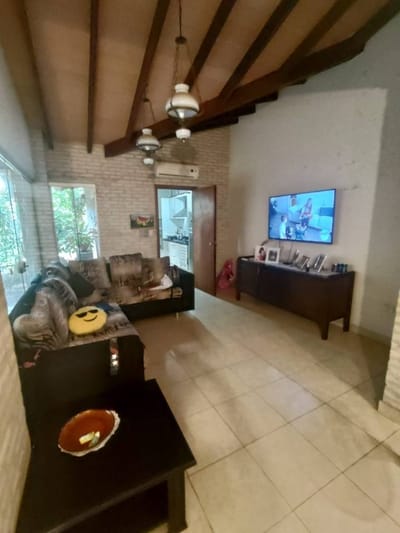 VENDO CASA EN BARRIO VILLA AURELIA