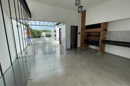 TU LUGAR FELIZ  VENDO TRIPLEX ZONA YACHT