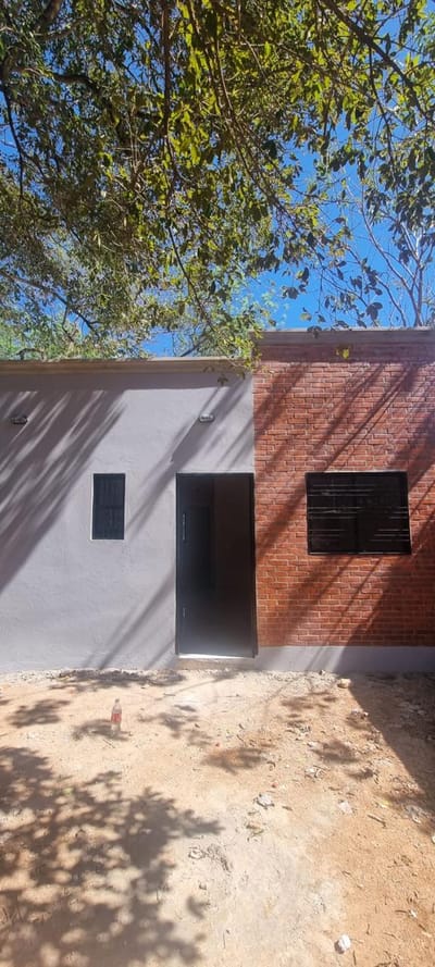 VENDO CHALET A ESTRENAR EN LUQUE