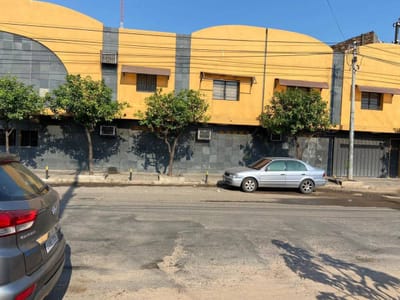 ALQUILO DEPOSITO CON OFICINA 