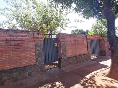 EN VENTA HERMOSA CASA EN LUQUE