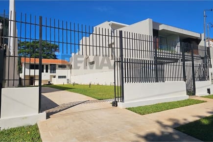 Alquilo Oficina - Mburucuyá, Asunción, Paraguay