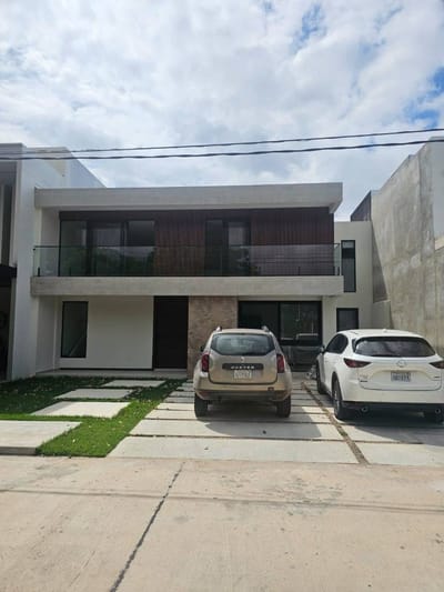 Casa en alquiler, zona norte, 5to anillo