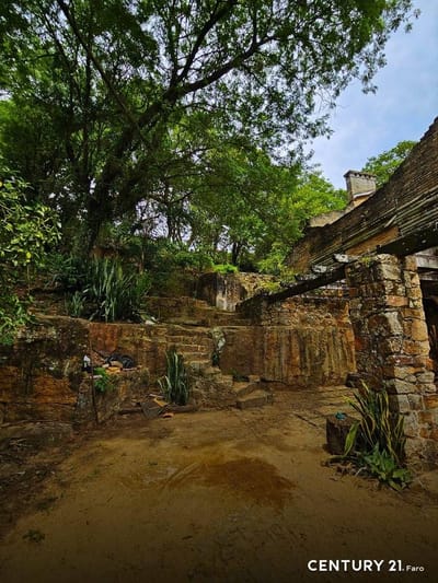 TERRENO EN CAACUPE IDEAL PARA EMPRENDIMIENTO TURISTICO