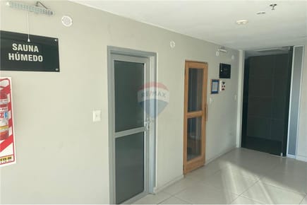 Venta lujoso Dpto 3 hab suite,The Tower, Ycua SatI