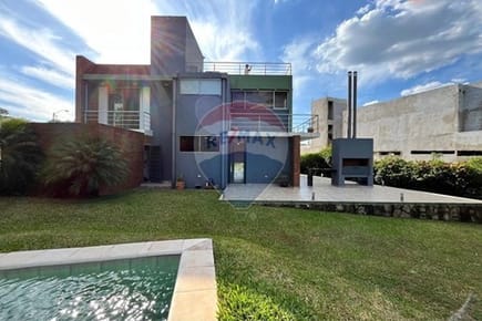 VENDO CASA EN AQUA VILLAGE