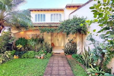 Casa - Venta - San Vicente, Asunción, Paraguay