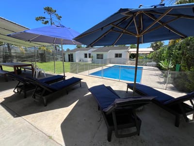 Casa grande con barbacoa y piscina en Jardínes de Córdoba. Consulte alquiler 
