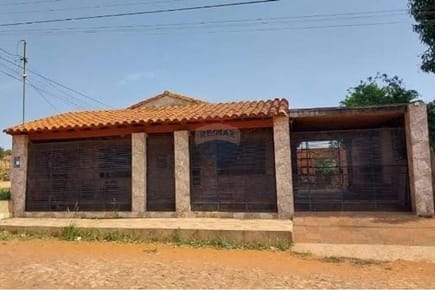 VENDO CASA EN SAN LORENZO LUCERITO