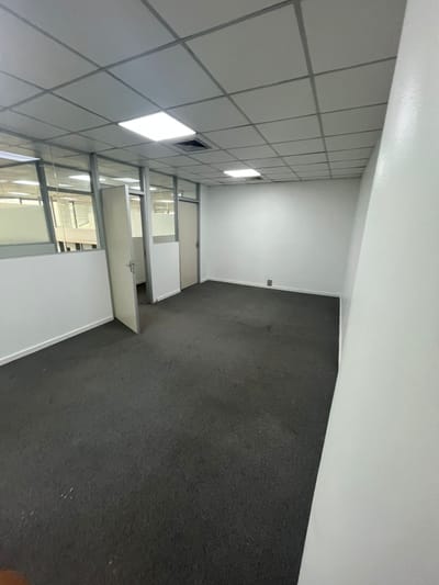 ALQUILO OFICINA CORPORATIVA EN ASUNCION BARRIO MARISCAL LOPEZ