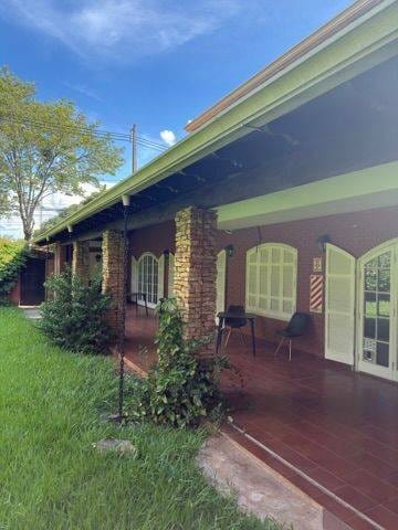 Vendo casa en San Cristóbal es esquina