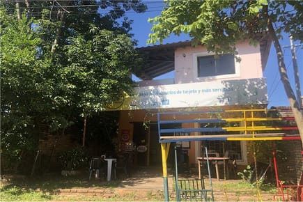 En Venta casa a refaccionar en Las Mercedes