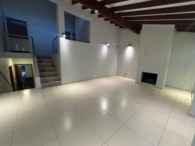 EN ALQUILER - Importante casa de 4 dormitorios en Villa Morra 