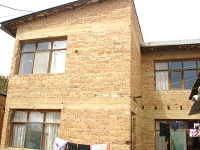 EN VENTA, CASA 2 PLANTAS 