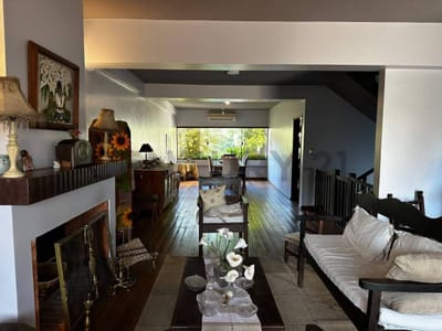 VENDO | TRÍPLEX – BO. MARISCAL ESTIGARRIBIA