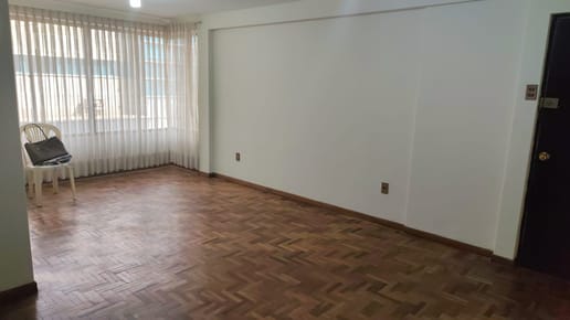 Departamento en Alquiler de 3 dormitorios para estudiantes en Obrajes