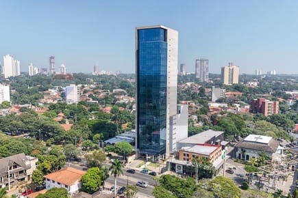 EN VENTA ESPECTACULAR LOCAL COMERCIAL EN EL TRADING PARK ASUNCION 