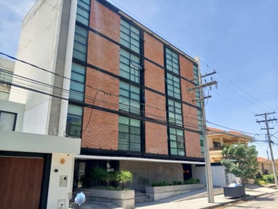 Alquiler Monoambiente Amoblado En Condominio Serrah [las Palmas]
