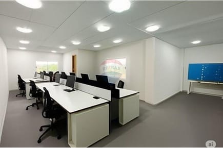Oficina Corporativa de 180 m² a Pasos de Ruta PY02