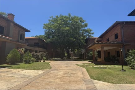Casa-Venta-Calle Rio Paraguay, Laurelty, San Lorenzo, Central