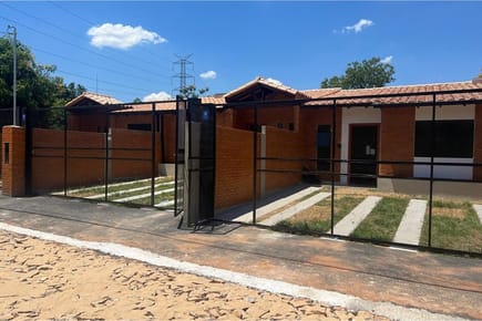 Dúplex-Venta-A 2 min de la Avda Americo Picco, Picada, Villa Elisa, Central