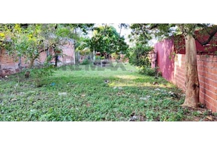 EN VENTA TERRENO - LUQUE