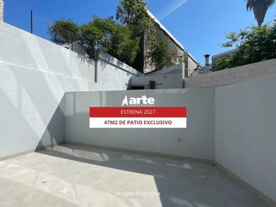 Venta De Apartamento De 1 Dormitorio Con 47m2 De Patio En Tres Cruces