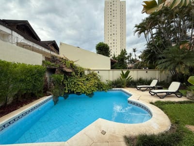 RESIDENCIA EN VENTA | BARRIO LAS LOMAS