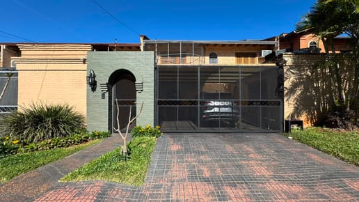 Alquilo Casa en Barrio Herrera????