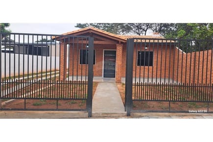 VENDO CHALET A ESTRENAR EN ÑEMBY PAI ÑU