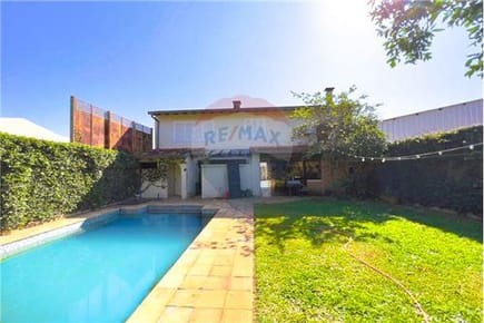VENDO CASA EN LOS LAURELES