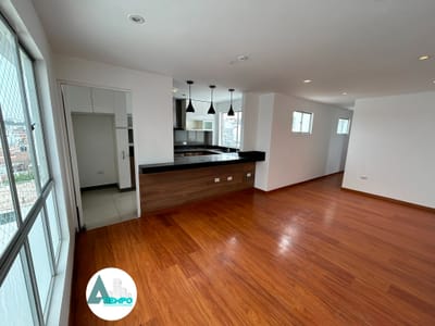 HERMOSO DUPLEX EN VENTA LINCE