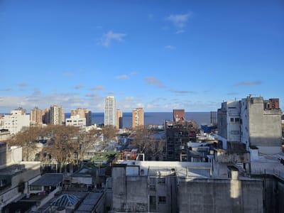 VENTA APARAMENTO DOS DORMITORIOS CENTRO MONTEVIDEO