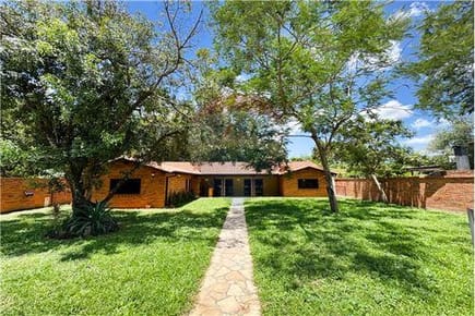 Vendo Amplia casa con piscina en san Bernardino 