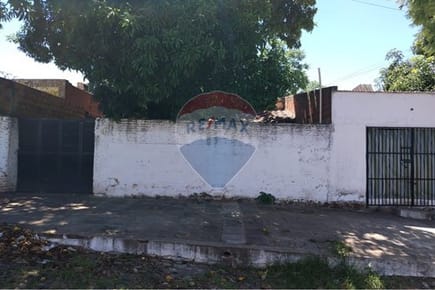 CHALET EN VENTA, CENTRAL LAMBARE