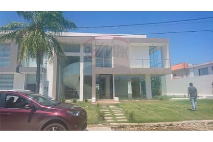 Hermosa casa en zona productiva