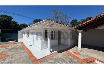 Casa - Alquiler - Lambaré, Central, Paraguay