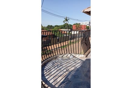 VENDO DUPLEX A REFACCIONAR EN LAMBARE