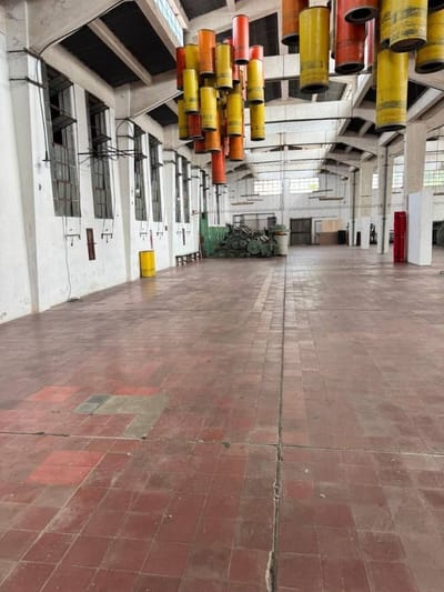 ALQUILER Espacio Industrial Multifuncional Reconvertido