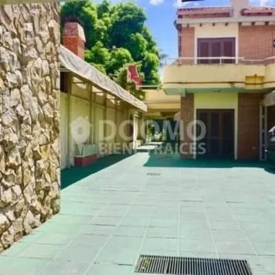 En Alquiler Deparatamento Amoblado  Dos Habitaciones Barrio Herrera