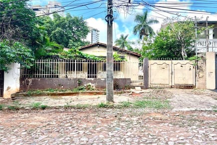 TERRENO EN BARRIO MBURUCUYA ASUNCIÓN