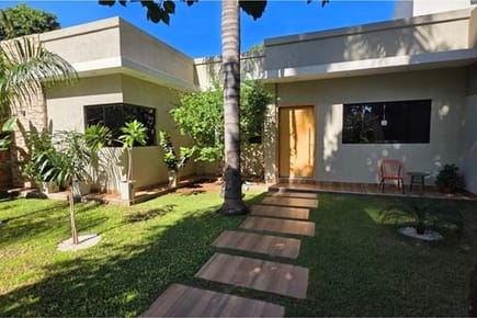 Vendo Casa moderna en Villa Elisa