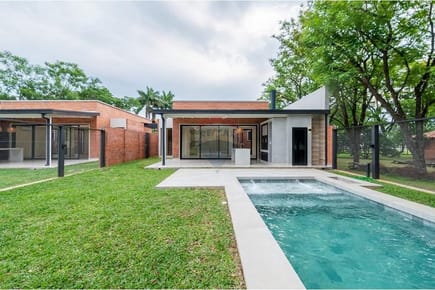 Casa - Venta - San Bernardino, Paraguay