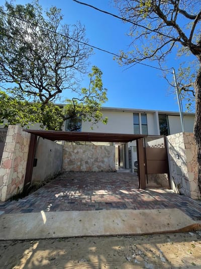 VENTA DE DUPLEX EN POZO EN LUQUE – BARRIO AMÉRICA 