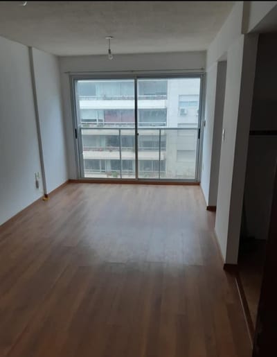 ALQUILER APTO POCITOS 1 DORM PRÓX RAMBLA