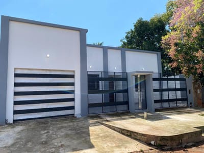  EN VENTA CASA EN CAPIATÁ A 3 CUADRAS DE RUTA 2 