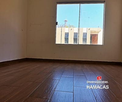 CASA EN VENTA CON 2 DEPARTAMENTOS INDEPENDIENTES ZONA SUR